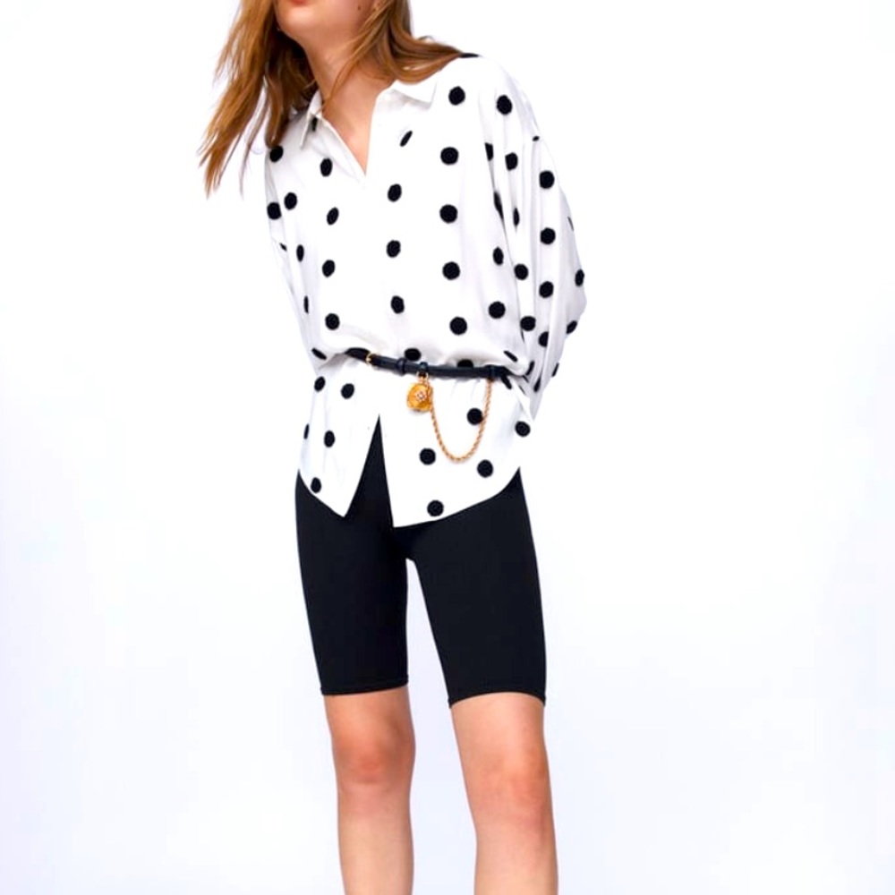 NWT Zara polka dot button up